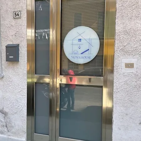 Mona House Accogliente Casa Appartamento