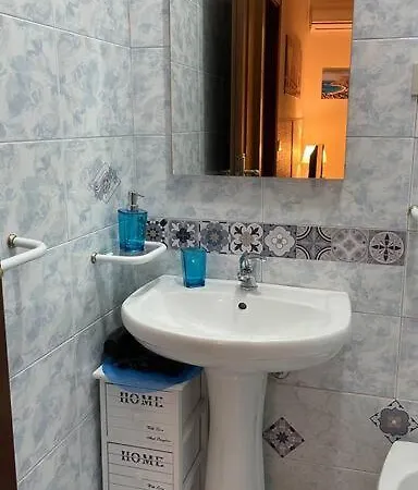 Mona House Accogliente Casa * パレルモ