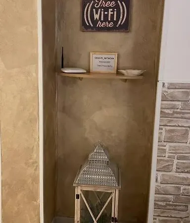 Mona House Accogliente Casa アパート