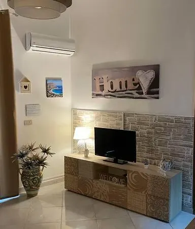 Apartment Mona House Accogliente Casa