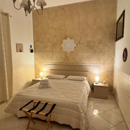 Mona House Accogliente Casa アパート *