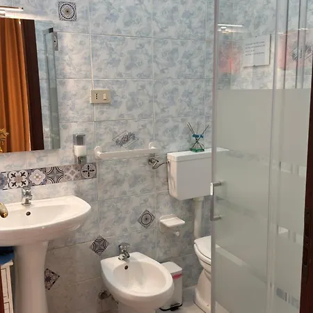 Mona House Accogliente Casa * Palermo