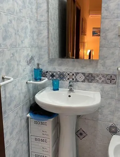 Mona House Accogliente Casa * Palermo